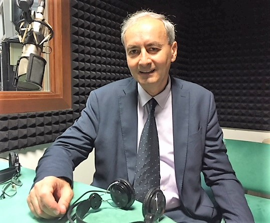 Marcello Signorelli docente di Economia all’Università di Perugia negli studi di Umbriaradio